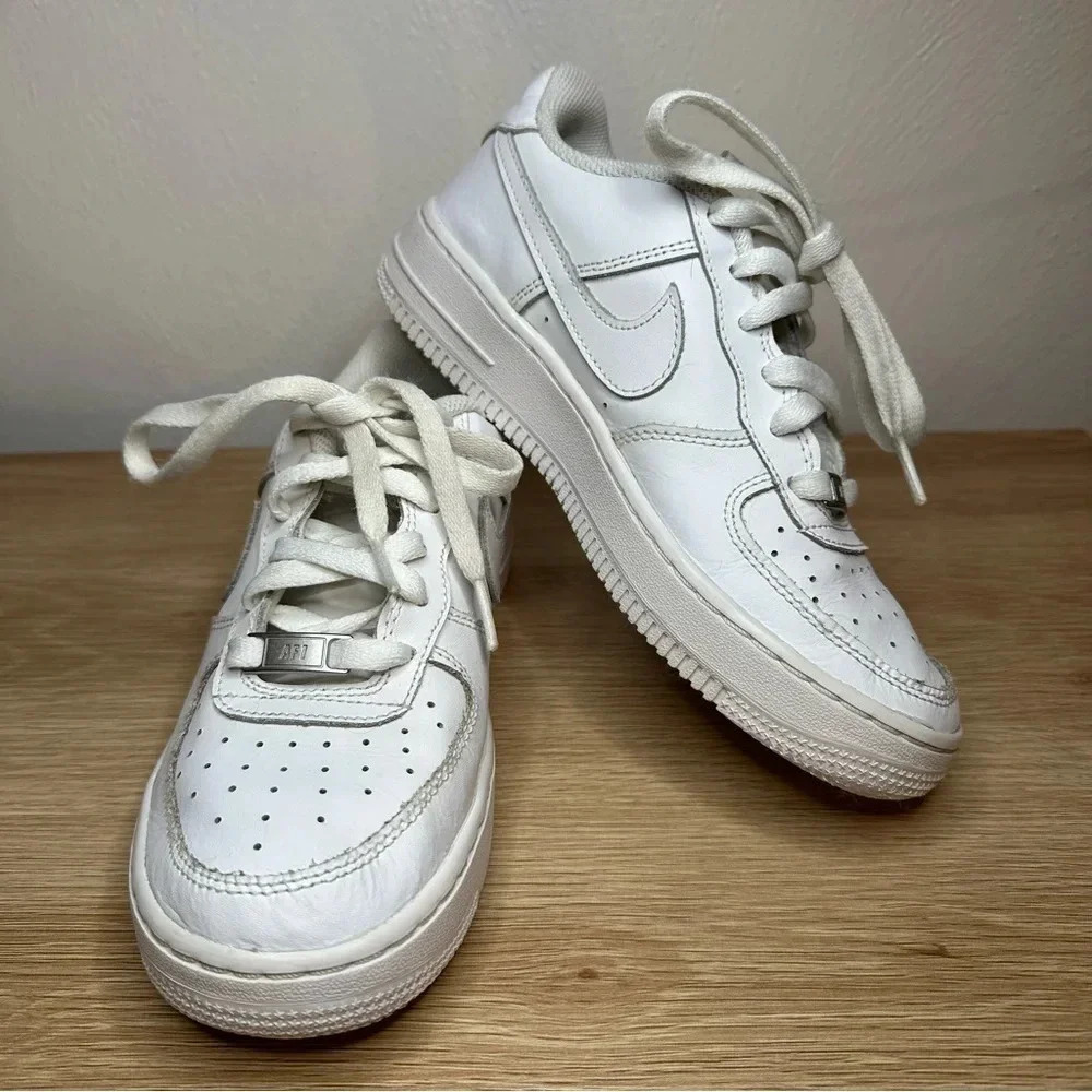 Nike Air Force 1 Triple White YOUTH Size 5Y Leather Sneakers Shoes